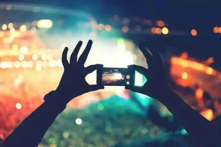 中亚硅谷抖音大赛火热进行中,你和千元现金奖只有15秒的距离!(图8) 中亚硅谷抖音大赛火热进行中,你和千元现金奖只有15秒的距离!(图8)