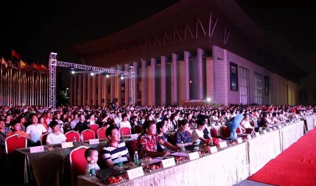 第17届文博会倒计时!中亚硅谷看非遗,让传统文化散发精彩与活力(图3) 第17届文博会倒计时!中亚硅谷看非遗,让传统文化散发精彩与活力(图3)