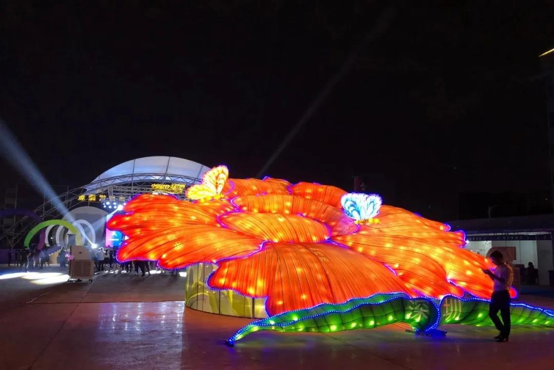 第17届文博会倒计时!中亚硅谷看非遗,让传统文化散发精彩与活力(图6) 第17届文博会倒计时!中亚硅谷看非遗,让传统文化散发精彩与活力(图6)